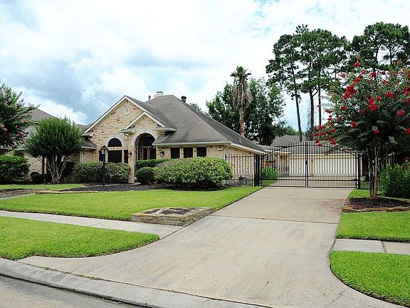 2nd image of 12914 Brigid Place Dr