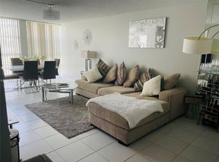 501 Three Islands Blvd APT 219, Hallandale Beach, FL 33009