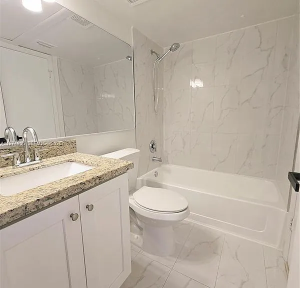 2881 N Oakland Forest Dr #310 — Photo 8