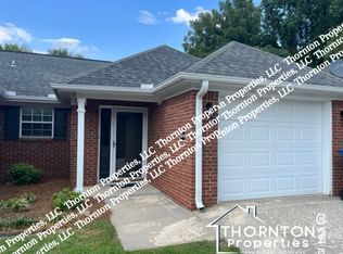 404 S Broad St APT E, Albertville, AL 35950