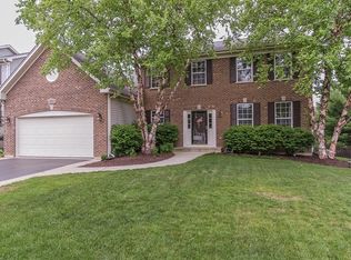 3602 Provence Dr, St Charles, IL 60175