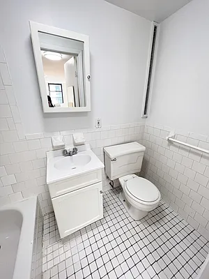 Rented by OvCo Realty | media 26