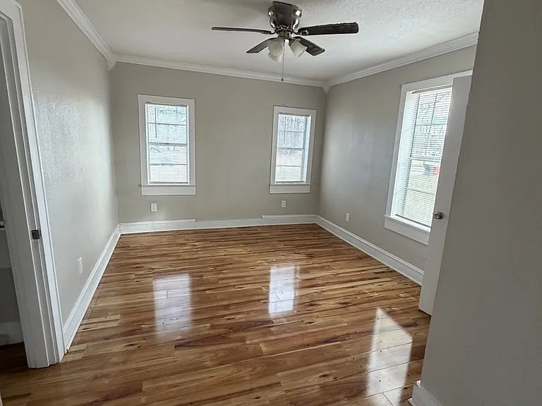 2240 Pin Oak Cir — Photo 7