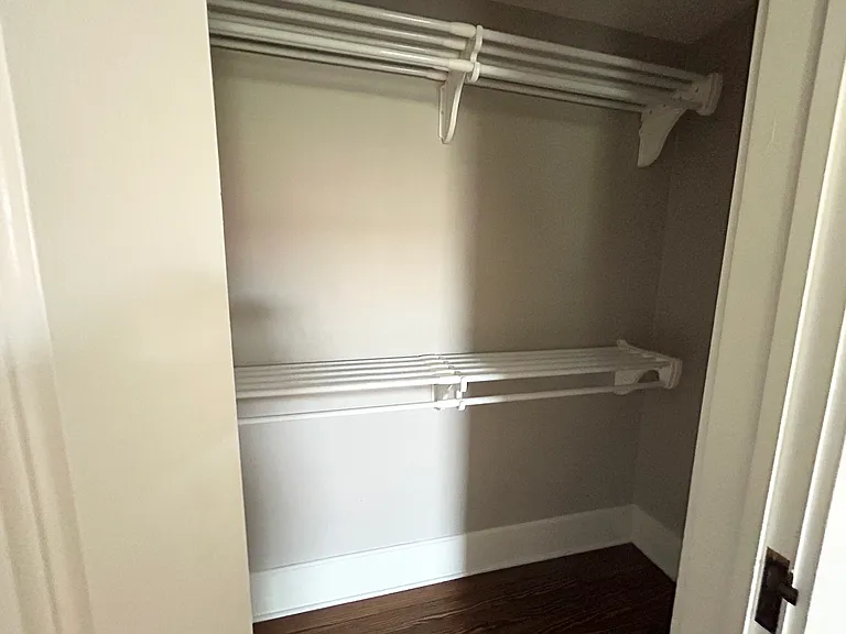 640 N Grant St — Photo 16
