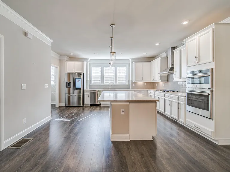 1363 Harris Way NE — Photo 17