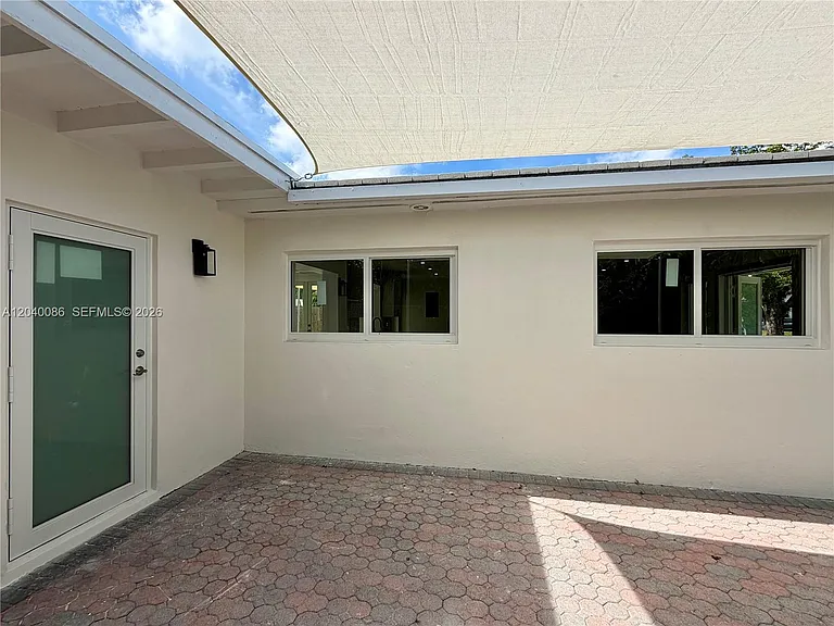 8235 SW 62nd Pl — Photo 27