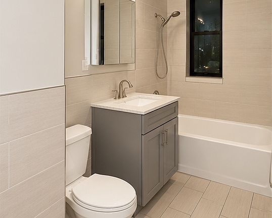 2nd image of 132-30 Sanford Ave #3