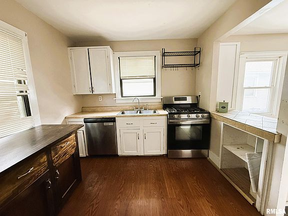 5th image of 2336 S 11th St