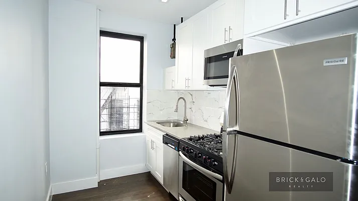 Rented by BRICK & GALO REALTY CORP | media 13