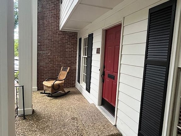 4th image of 2805 Foxcroft Rd APT 704