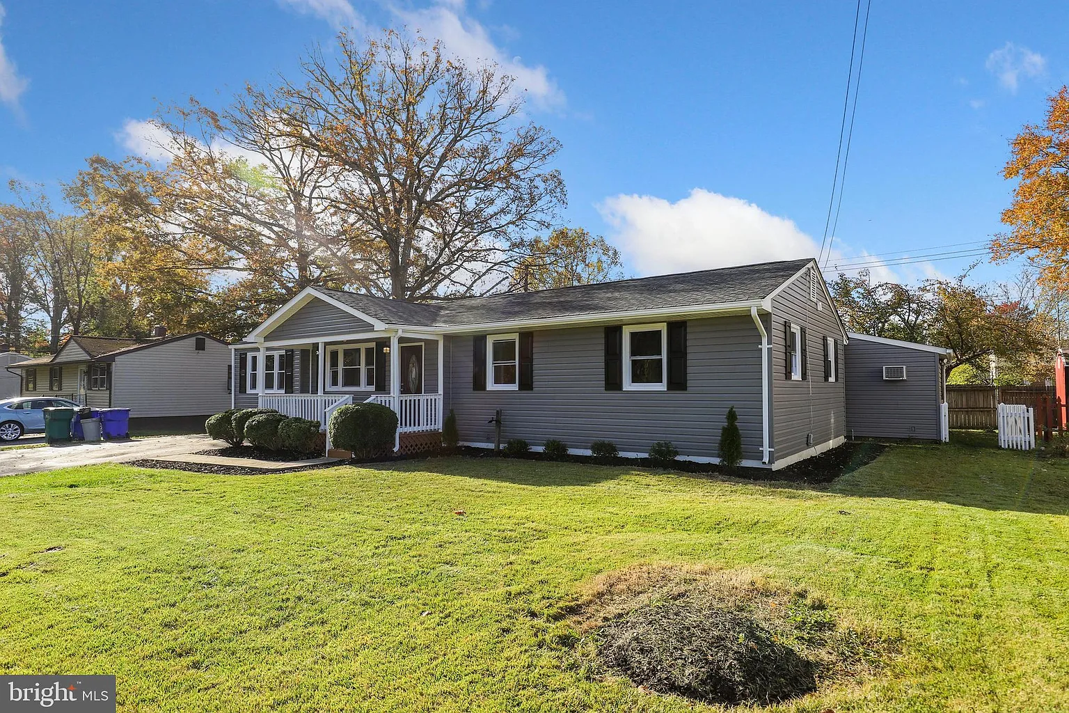 6827 Matthews Rd photo 1