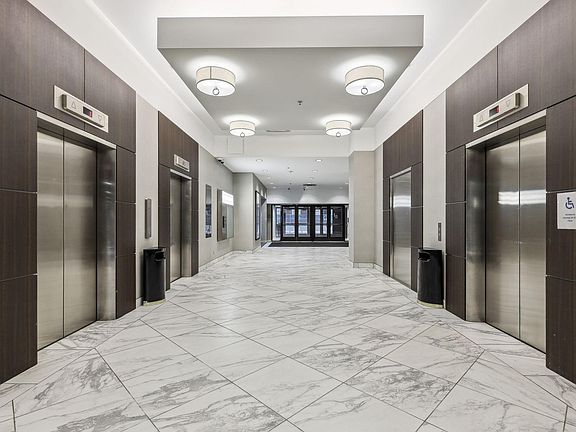 4th image of 350 Saint Peter St Unit 417