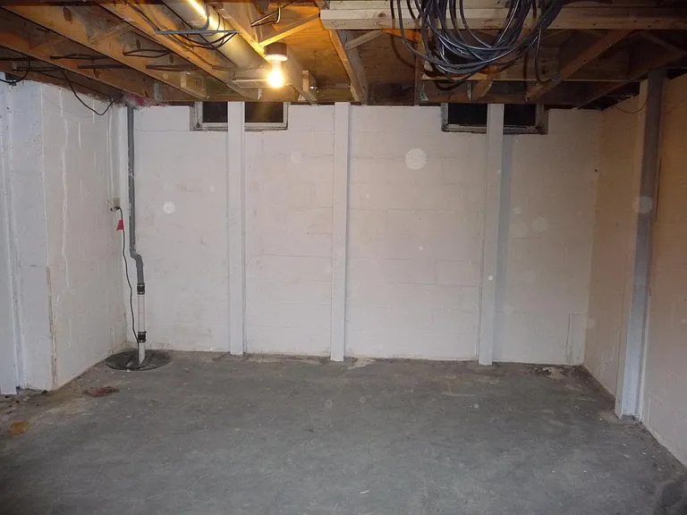 part of half bsmt