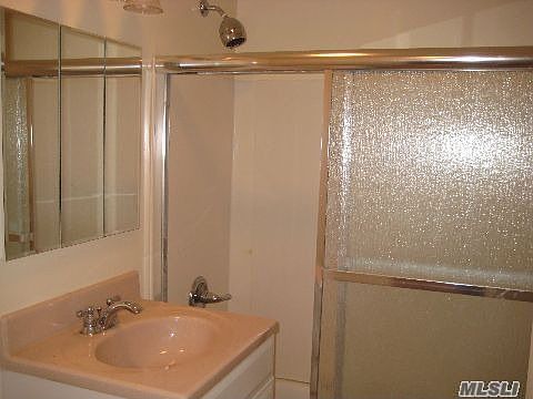 3rd image of 2467 Francis Lewis Blvd