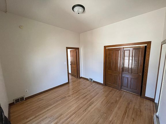5th image of 28 S 21st St #4