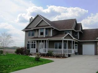 816 Bluebird Pass, Cambridge, WI 53523