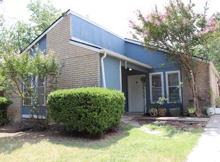 413 North St STE B, Grand Prairie, TX 75050