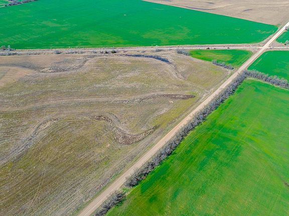 5th image of 2 S Cottonwood Ests