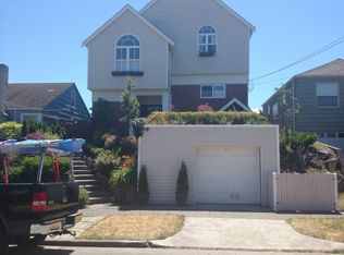 2641 W Crockett St, Seattle, WA 98199