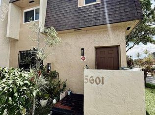 5601 Blueberry Ct #157, Lauderhill, FL 33313