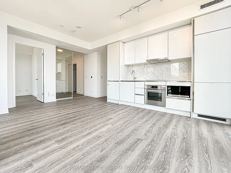 180 Front St E #3506 — Photo 3