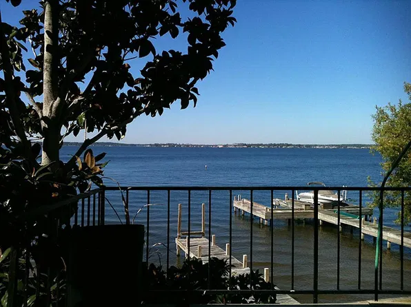 1407 Bowsprit Point, Willis, TX 77318