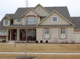 1606 English Oak Dr, Champaign, IL