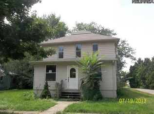 110 Maple Ave, Creston, OH 44217