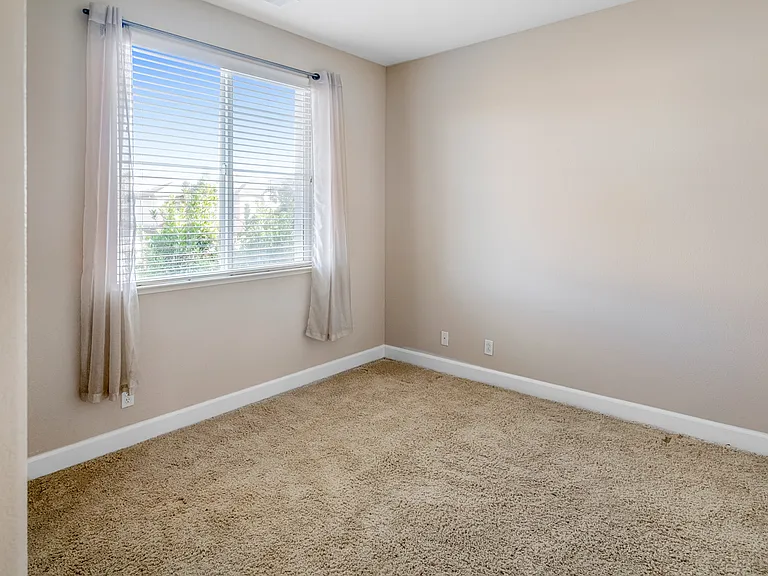 4382 Shoreline Ct — Photo 7