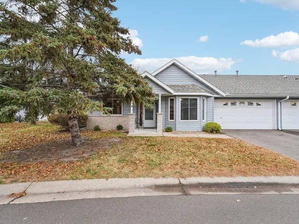677 Belland Ave, Vadnais Heights, MN 55127