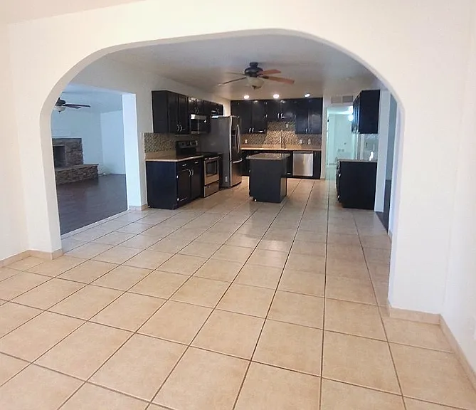 6702 E Culver St — Photo 11