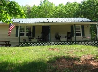 879 Matney Flats Rd, Wytheville, VA 24382