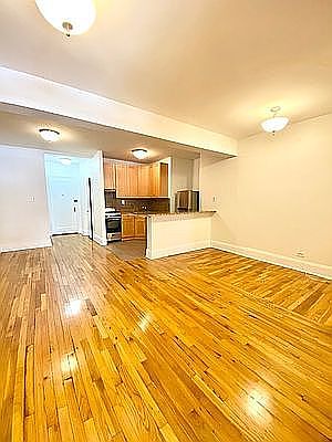 1st image of 119 7th Ave #2B
