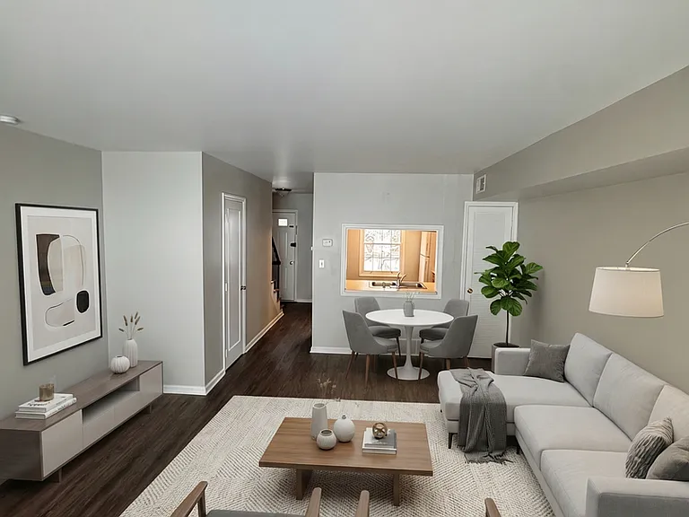 River Oaks Townhomes at Fox Chapel — Photo 47
