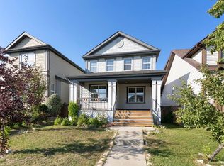 202 S Sunset Hts, Cochrane, AB T4C0C9