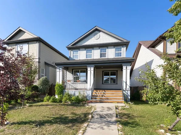 202 S Sunset Hts, Cochrane, AB T4C 0C9
