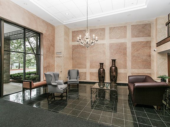 3rd image of 6340 Americana Dr APT 222
