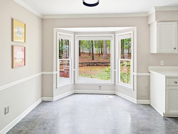 5th image of 8112 Morgans Way