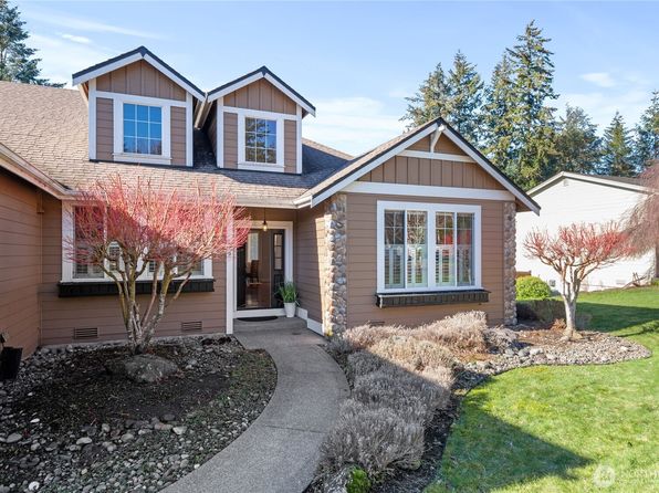 1020 Potlatch Drive, Fox Island, WA 98333