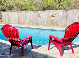 1756 Northglen Cir, Middleburg, FL 32068