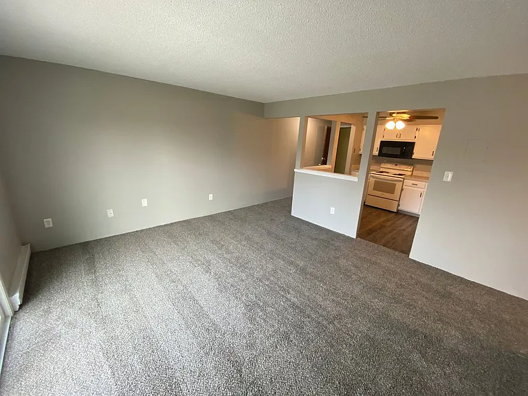 Parkview Apartments — Photo 27