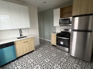 239 Halladay St #3, Jersey City, NJ 07304