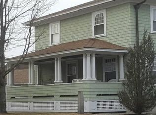 736 Pine St, Manchester, NH 03104