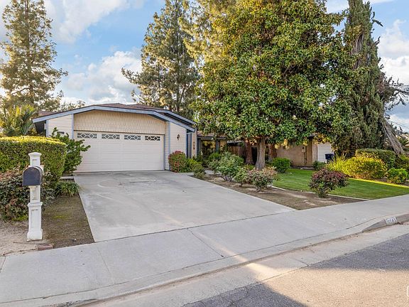2nd image of 3601 Litchfield Dr