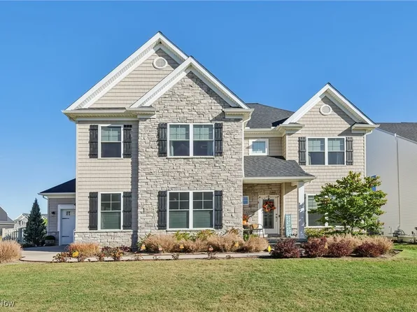 36728 Capri Ln, North Ridgeville, OH 44039