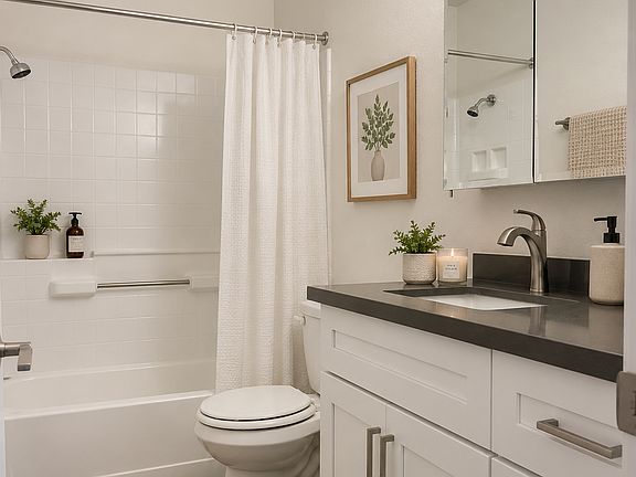 3rd image of 424 S Ardmore Ave #2-127