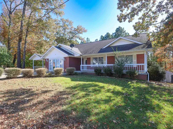 221 Perry St, Glenwood, AR 71943