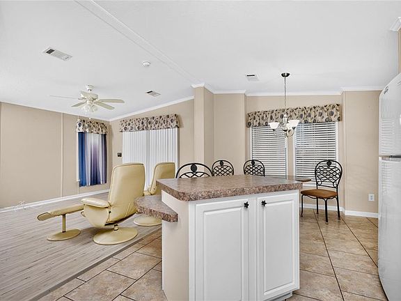 5th image of 7464 DANVERS CIRCLE