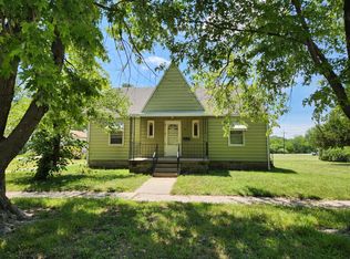 611 South Broadway, Herington, KS 67449