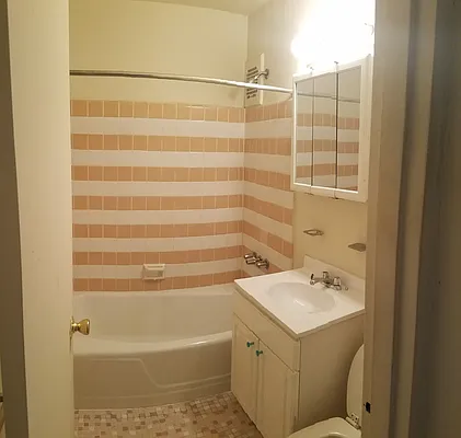 Rented by Smart NY Realty LLC | media 3